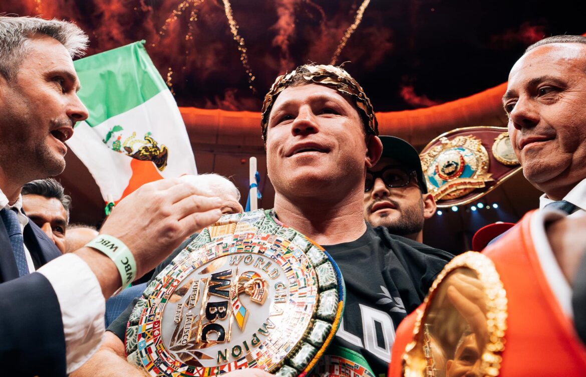 Canelo Álvarez no descarta pelear en el Estadio Azteca y que Luis Miguel cante el himno nacional