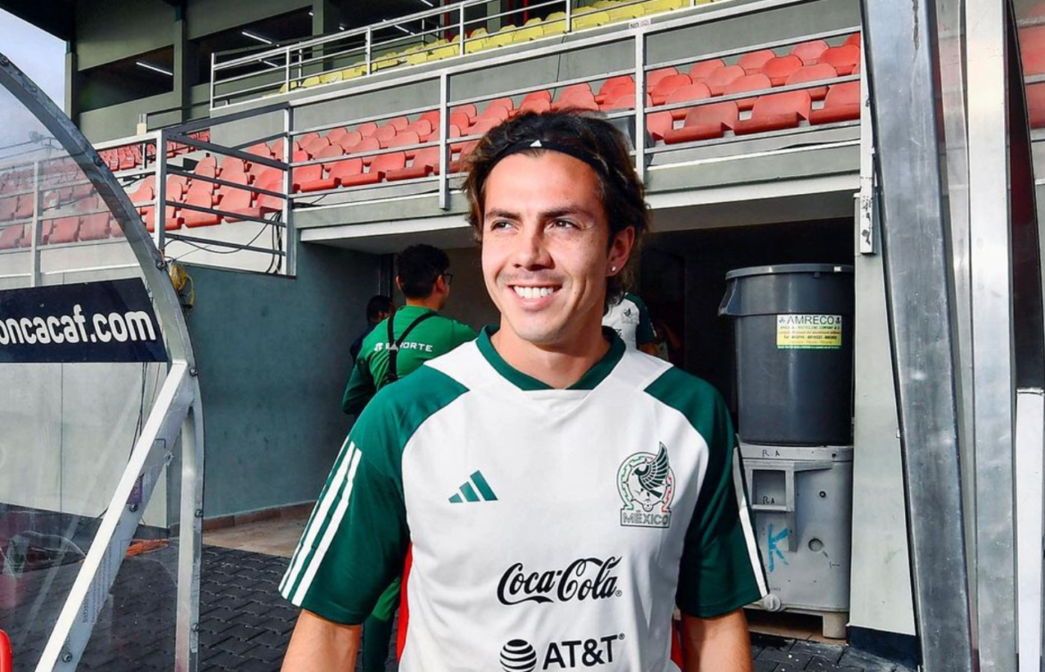Córdova causa baja para Copa Oro; Lainez entra en su lugar