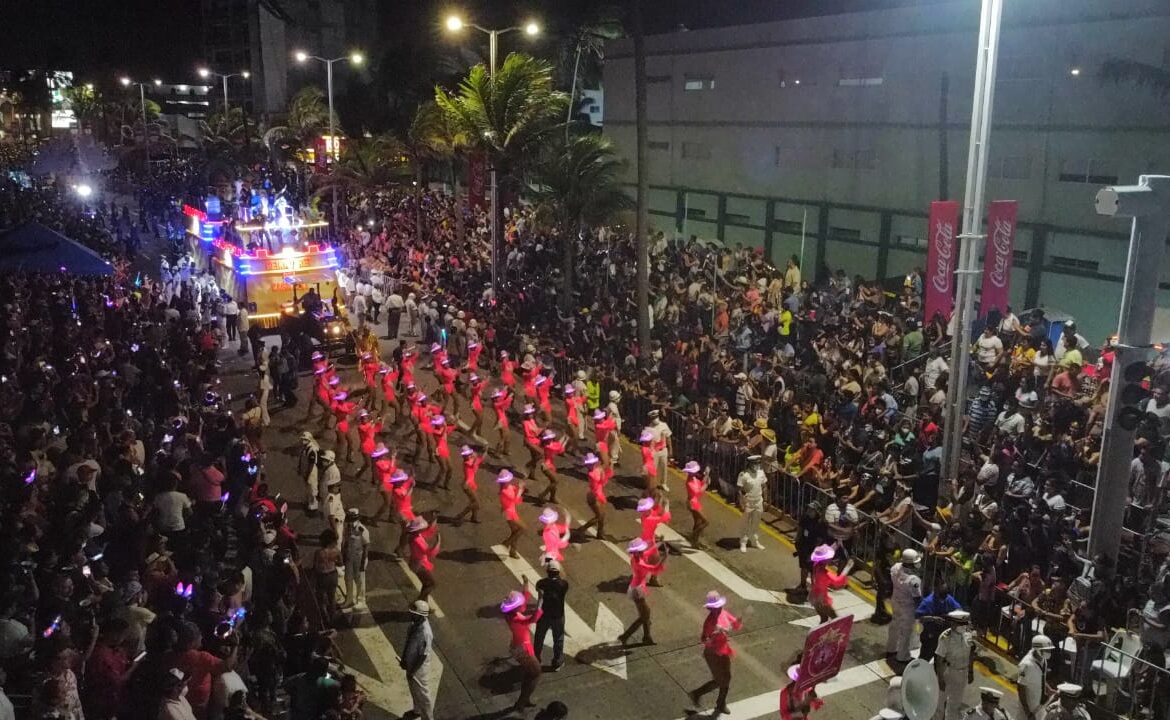 Gobierno del Estado apoyará con logística y seguridad al Carnaval de Veracruz: Cuitláhuac