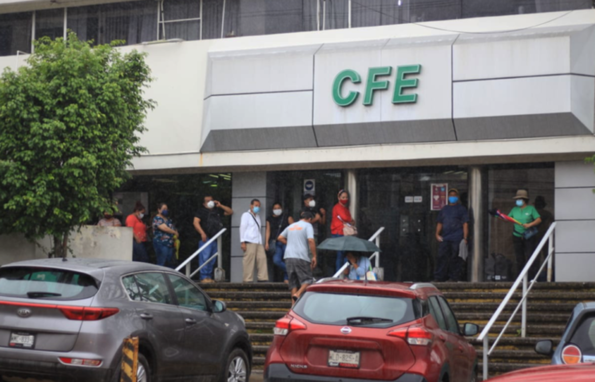 Responsabilizan a CFE por muerte de familia en Tabasco