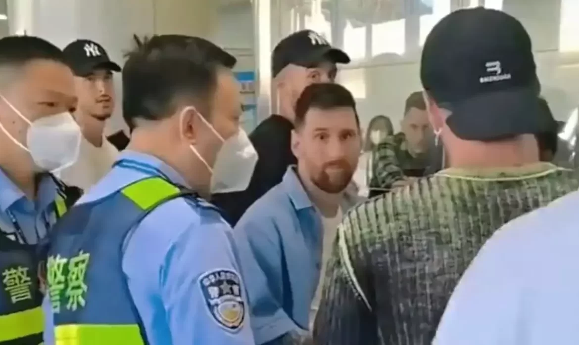 Revelan imágenes de Lionel Messi detenido por migración en China