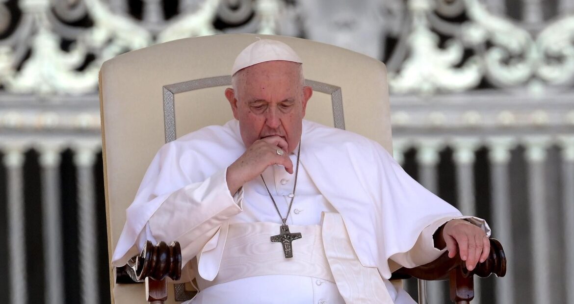 Papa envía condolencias por muerte del expresidente de Vietnam