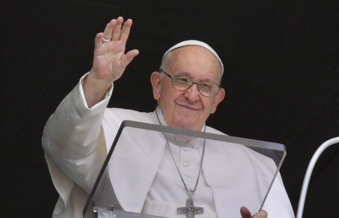 El Papa Francisco Saldrá del Hospital el Viernes