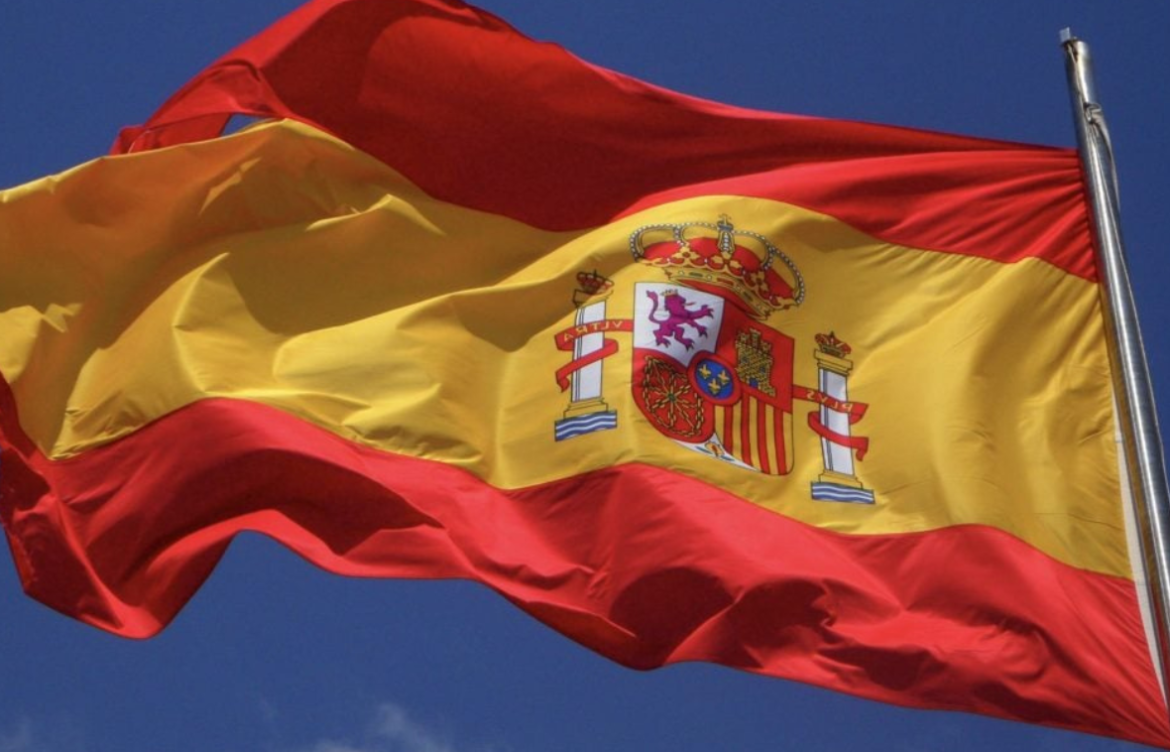 Entregarán a EU a un británico implicado en masiva estafa piramidal