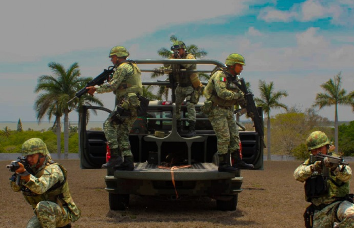 Meterán a militares a Consejo de Salud 