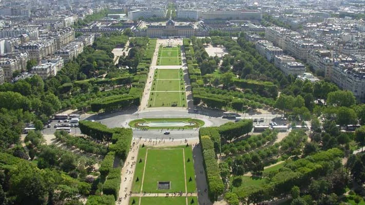 Dos detenidos por ataque sexual contra turista mexicana en París
