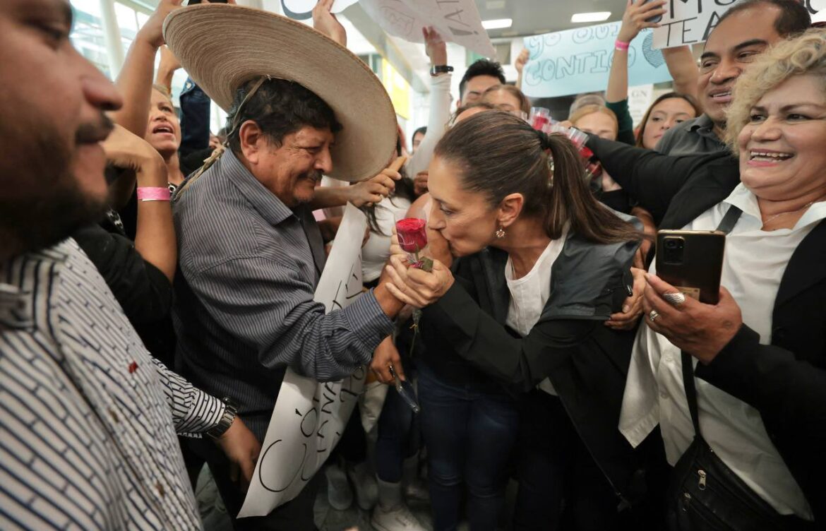 Sheinbaum, la primera aspirante de Morena en recorrer el país