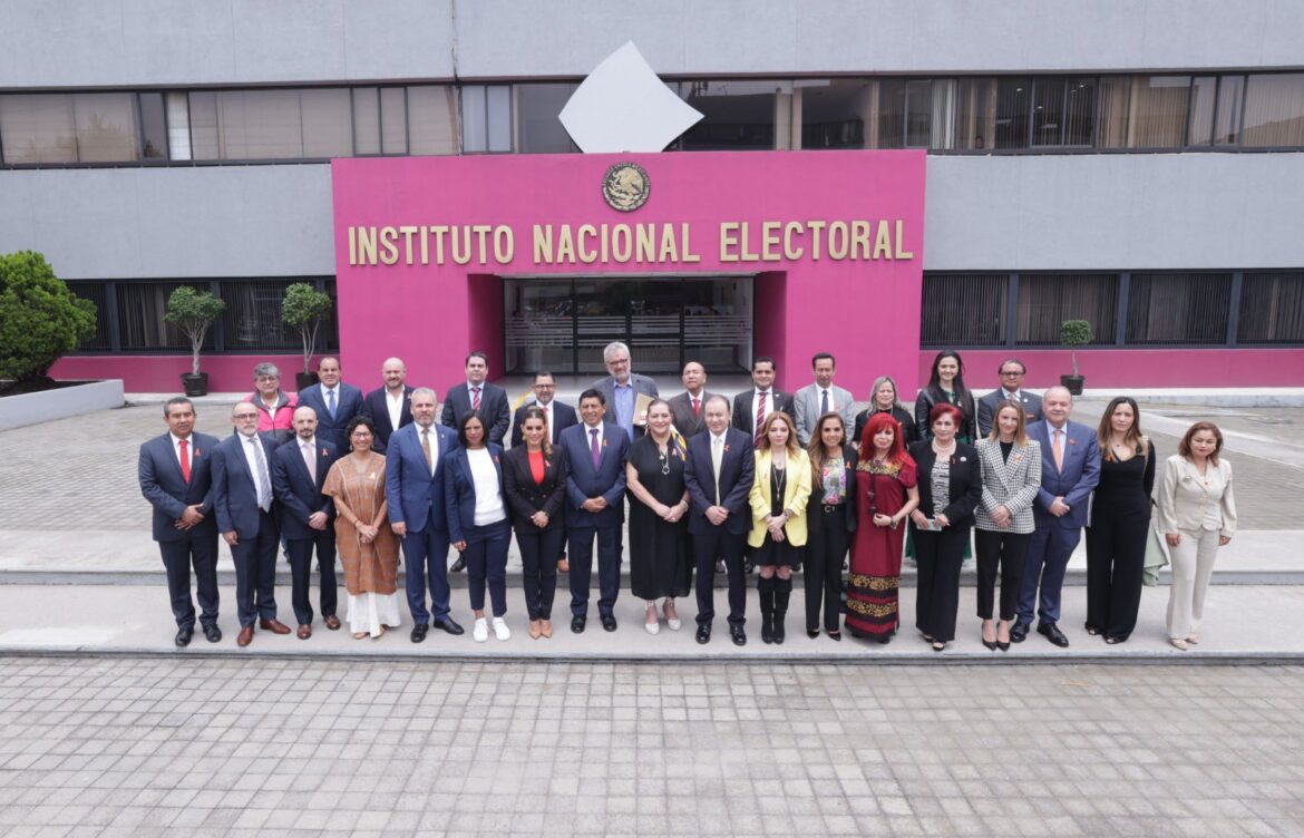 INE discutirá topes de campañas de aspirantes a candidaturas presidenciales este miércoles