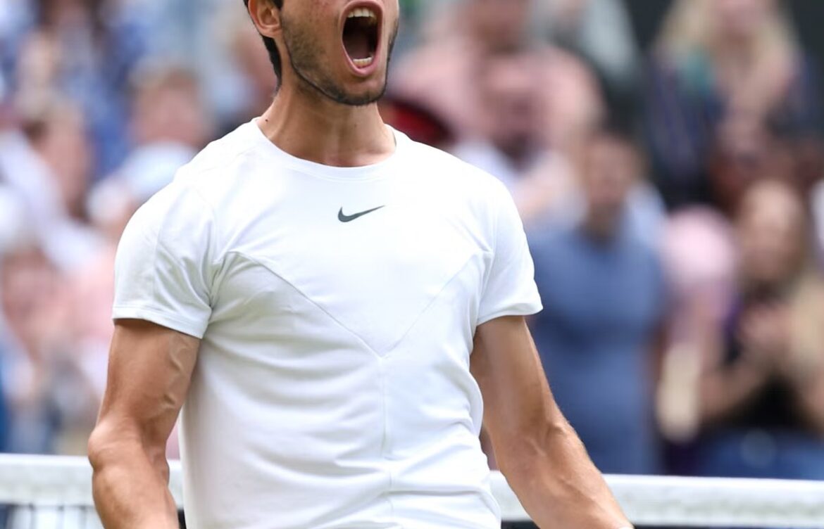 Carlos Alcaraz se impone en Wimbledon sobre Djokovic