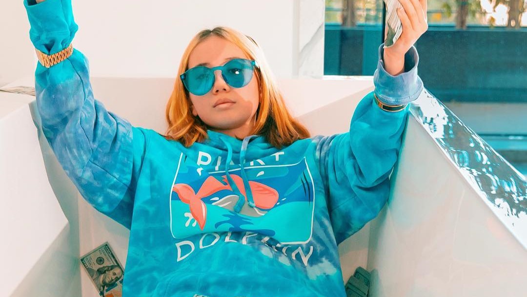 Desmiente Lil Tay su muerte; hackearon su cuenta