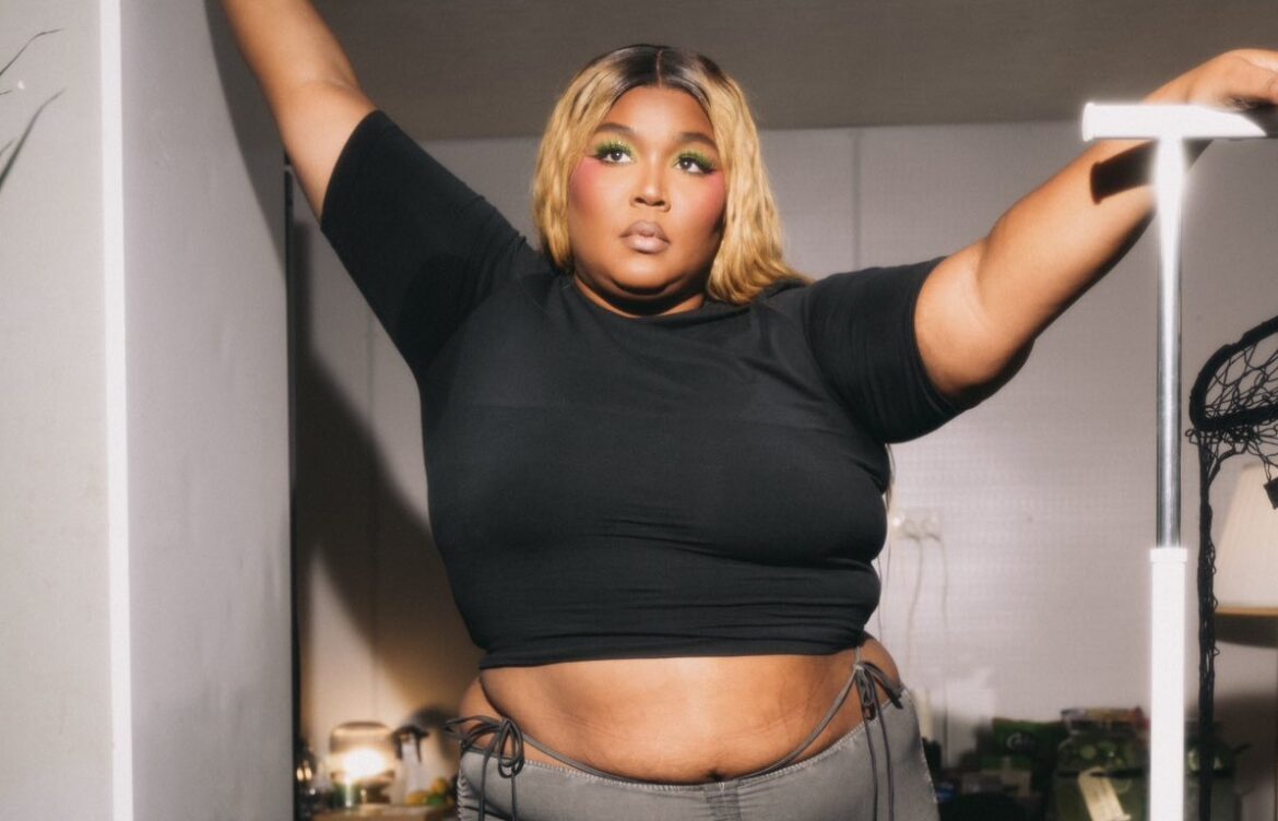 Bailarinas demandan a Lizzo por acoso sexual