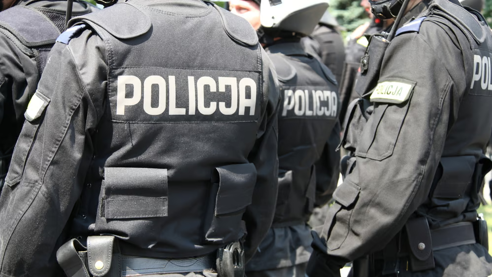 Detiene Policía de Polonia a 16 presuntos espías rusos