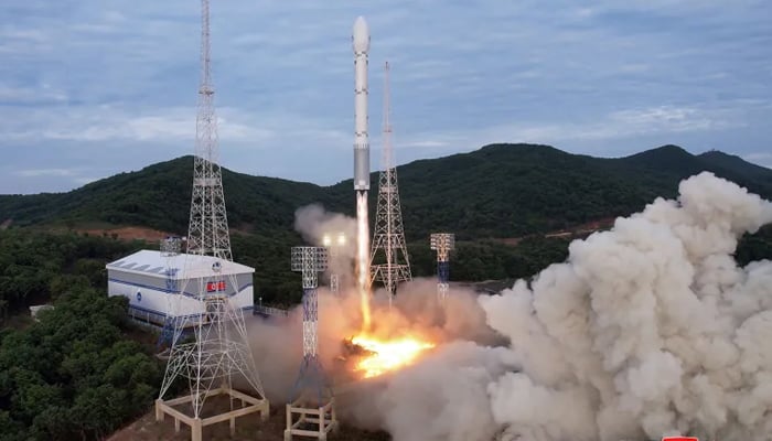 Notifica Corea del Norte a Japón lanzamiento de satélite