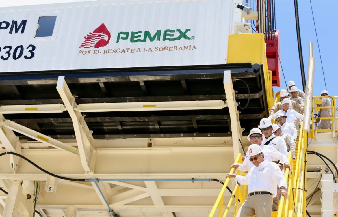 ¿De cuánto es la deuda financiera de Pemex?