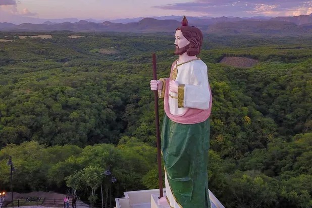 Inauguran estatua de San Judas Tadeo más grande del mundo en Badiraguato