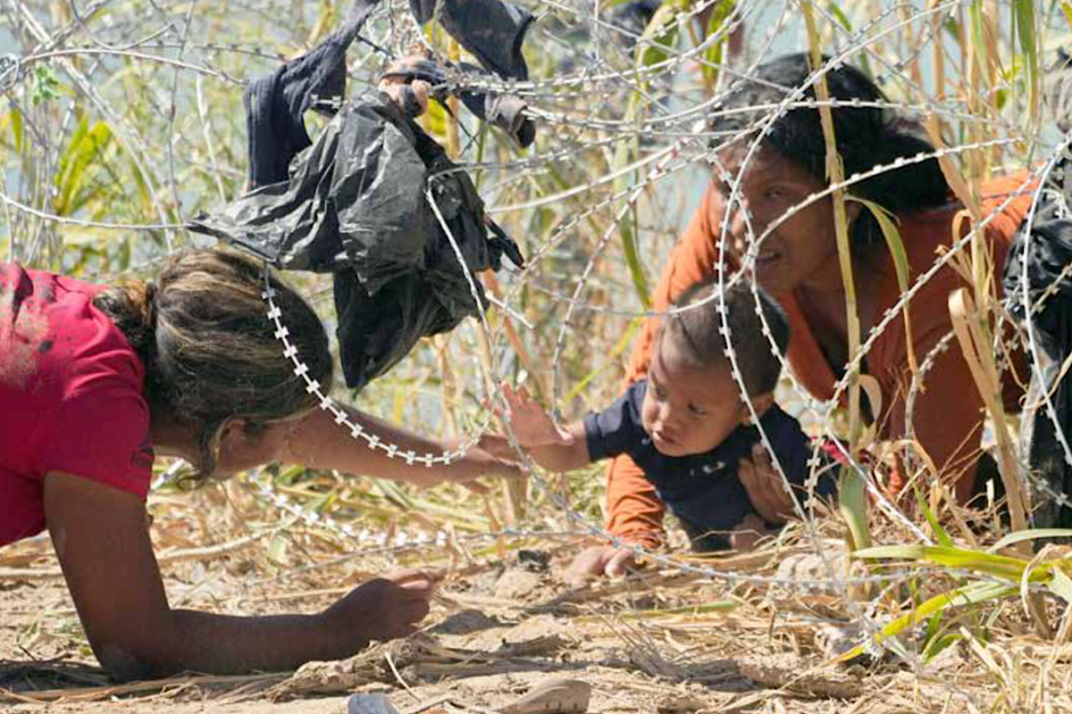 Endurecen en Texas medidas antimigrantes 