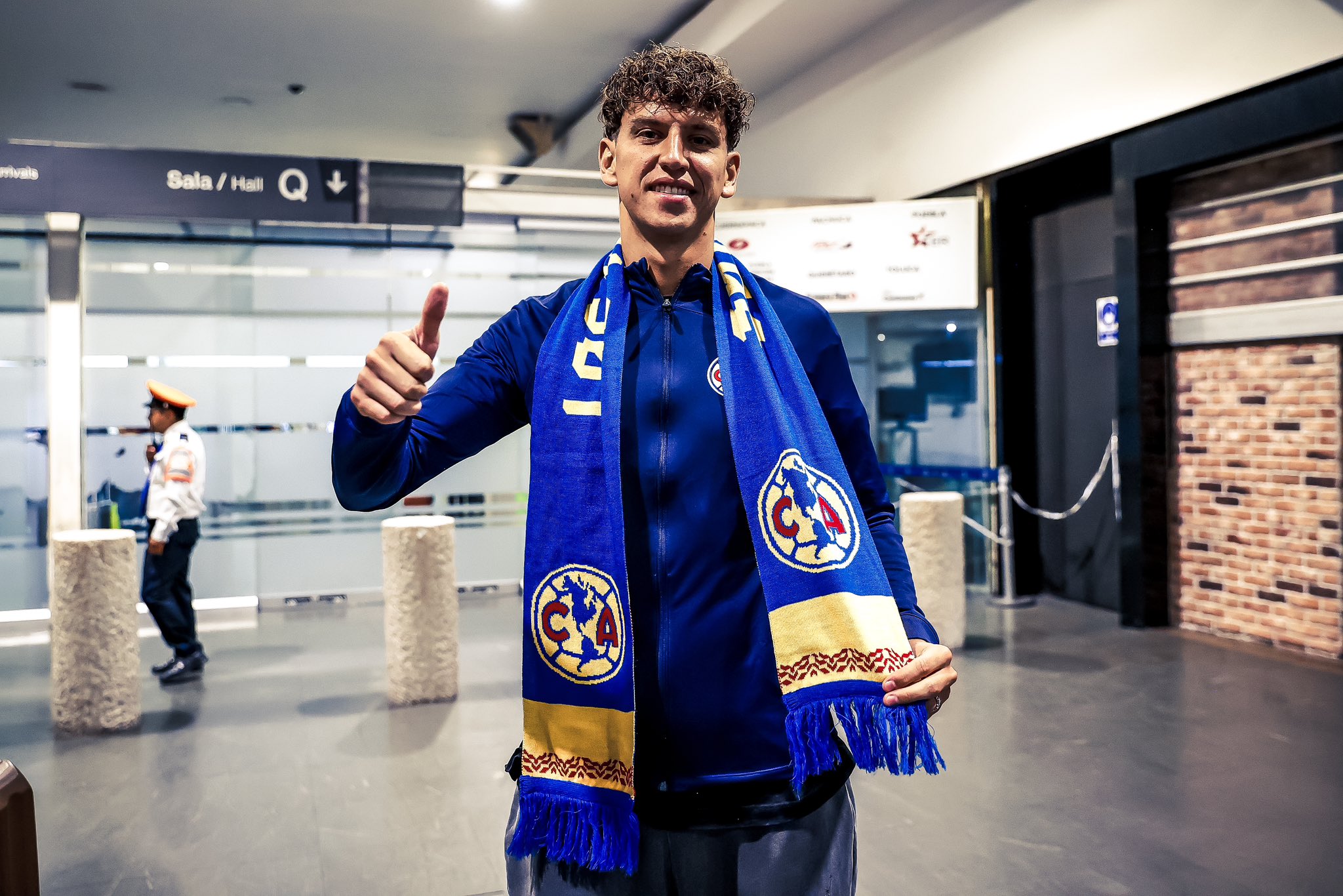 Igor Lichnovsky llega como refuerzo al América