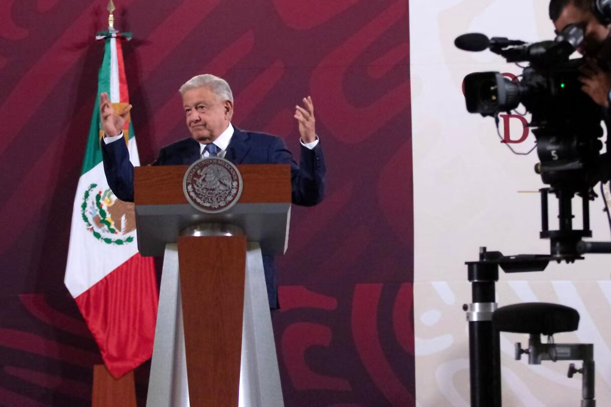 Pide AMLO dar dinero a censados: ‘No habrá una amarga Navidad’ para Acapulco