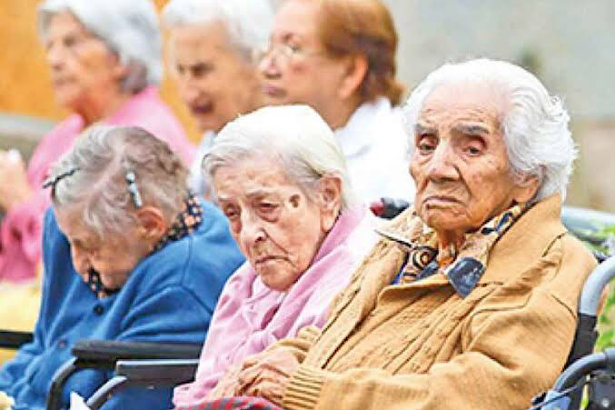 Millones de adultos mayores en soledad y sin cuidados: Inegi