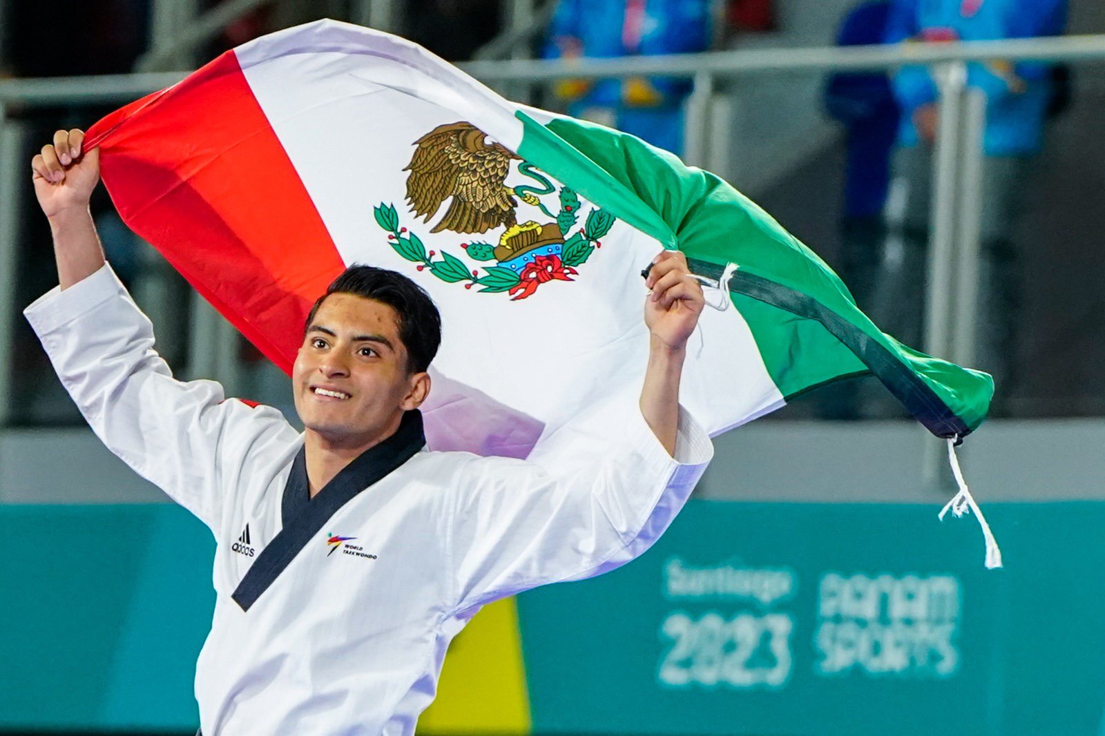 William Arroyo da primer oro a México en los Panamericanos
