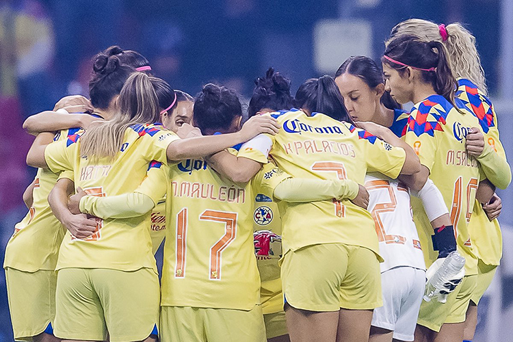 América femenil va por épica remontada ante Tigres