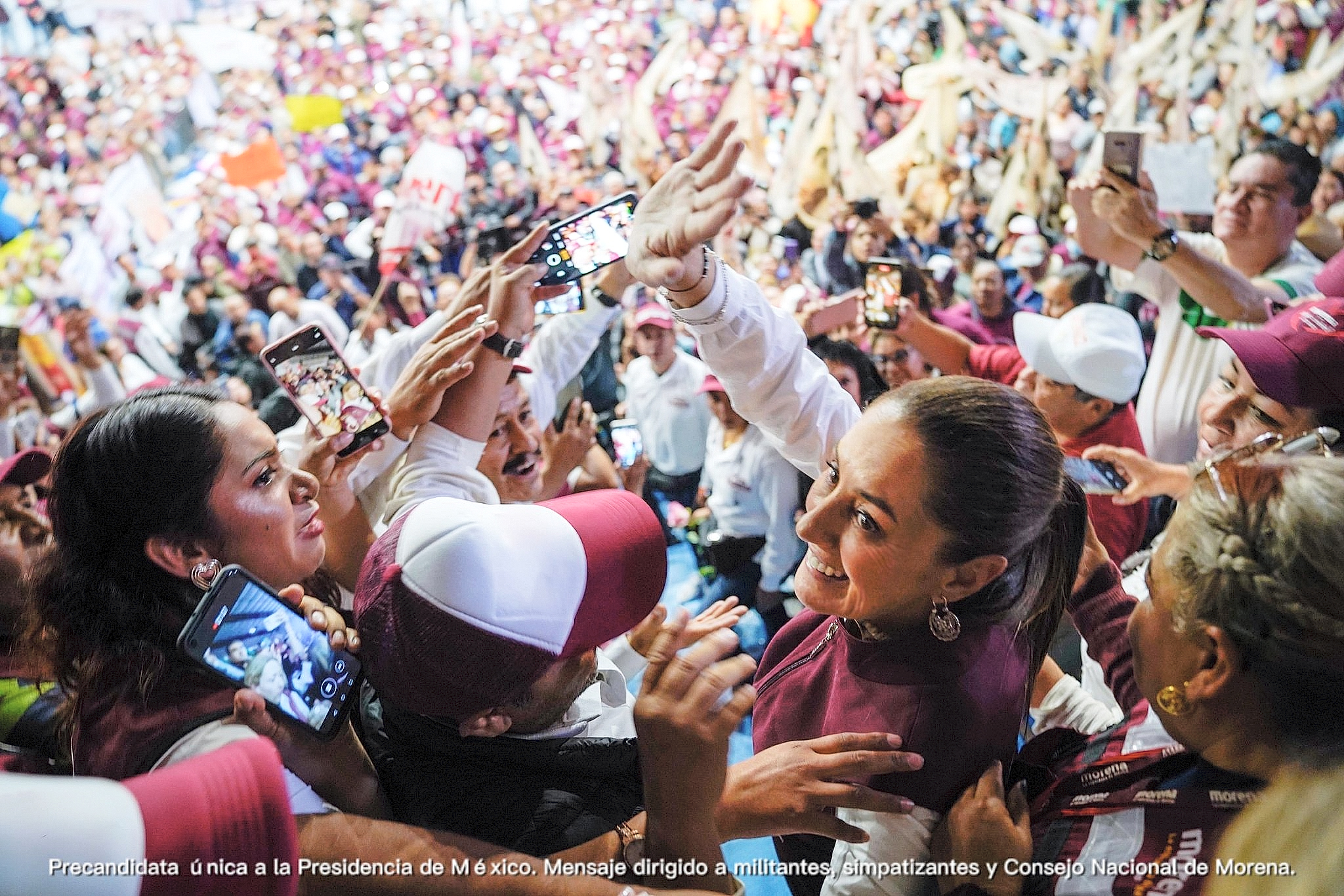 Claudia: ‘La cuarta transformación acabó con la robadera y así va a seguir siendo’