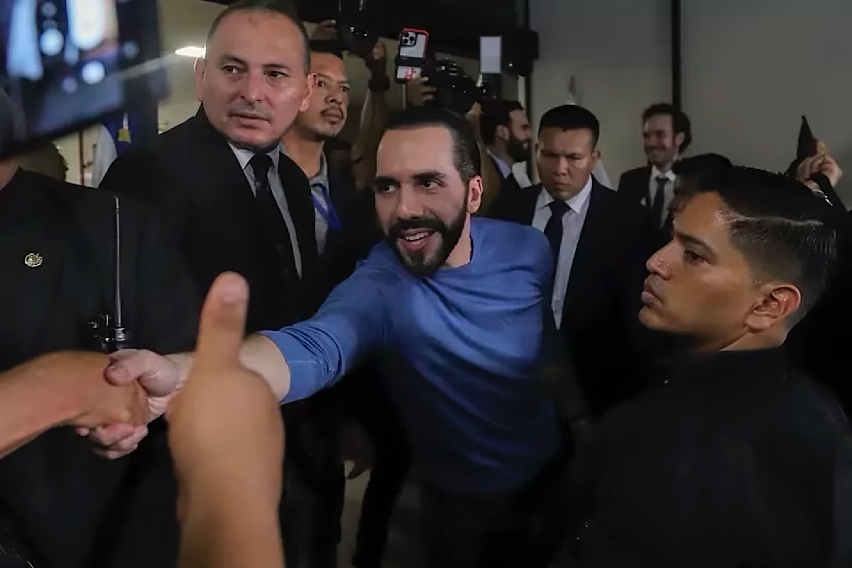 Nayib Bukele va por la reelección presidencial en El Salvador en 2024