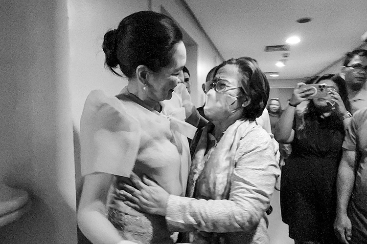 Celebra EU libertad bajo fianza de activista Leila de Lima, de Filipinas