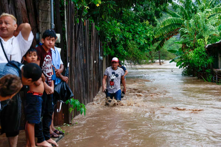 Alertan por lluvias intensas en Guerrero