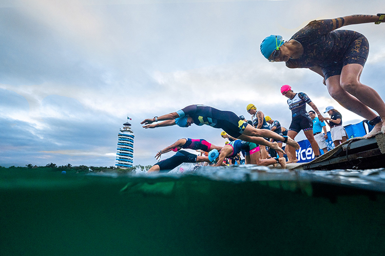 Fallece triatleta mexicano durante competencia en Xel-Há