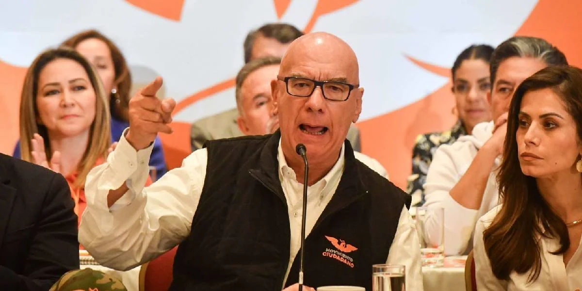 Dante Delgado enfurece por cuestionamiento sobre Palazuelos