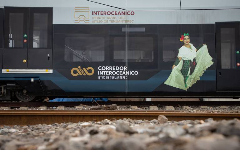 AMLO: Tren Interoceánico logrará un mayor desarrollo en el sureste