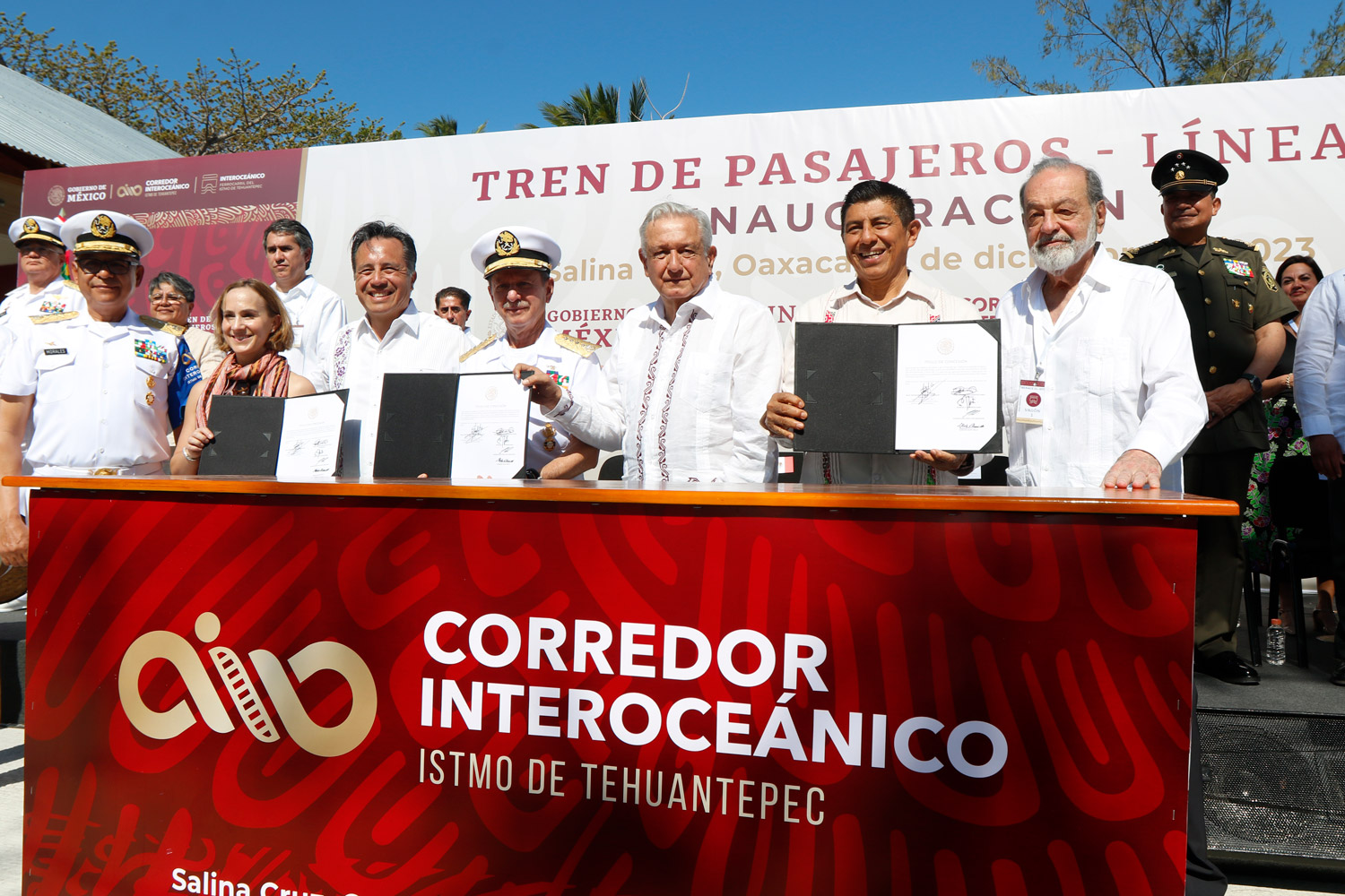 AMLO inaugura Línea Z del Tren Interoceánico