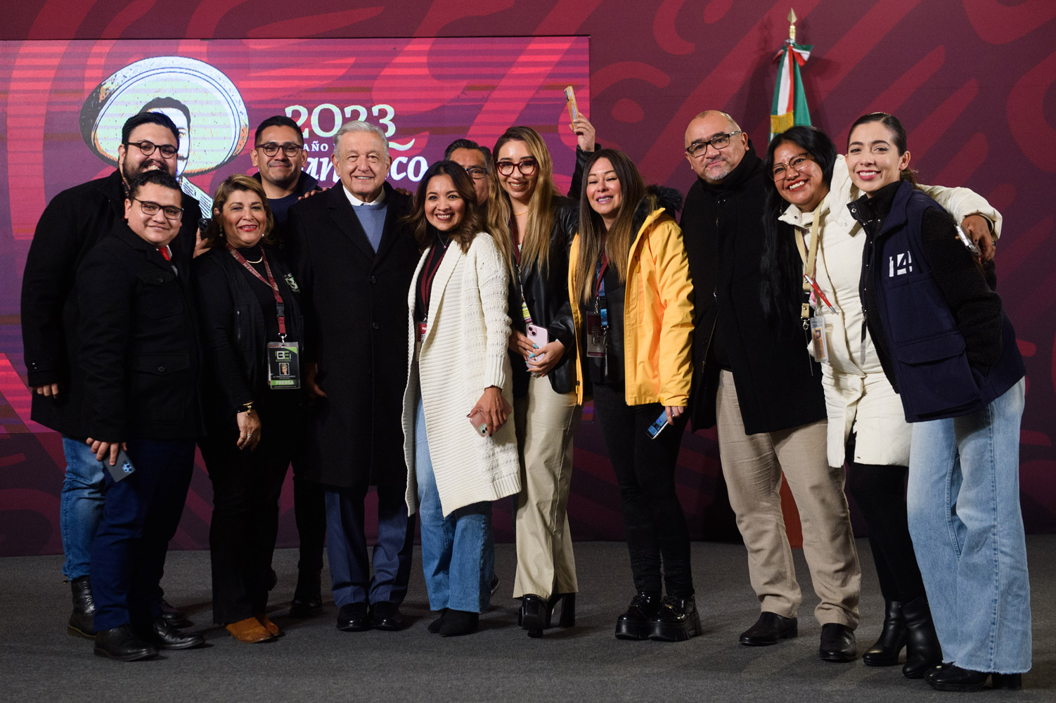 Que nuestro pueblo sea feliz, los deseos de año nuevo de AMLO