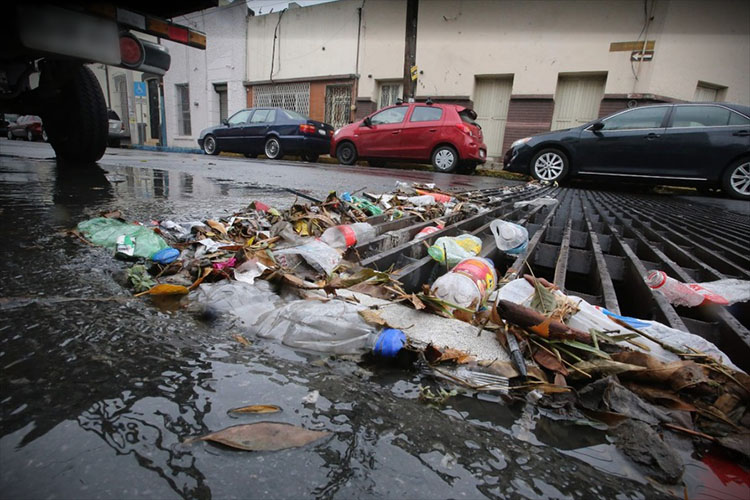 Tras fiestas, retiran 43 toneladas de basura en MTY