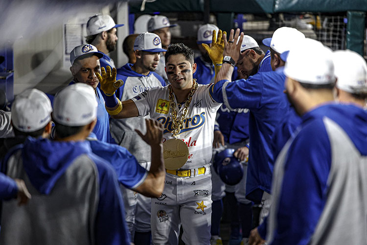 Enseña Charros de Jalisco poder ante los Sultanes