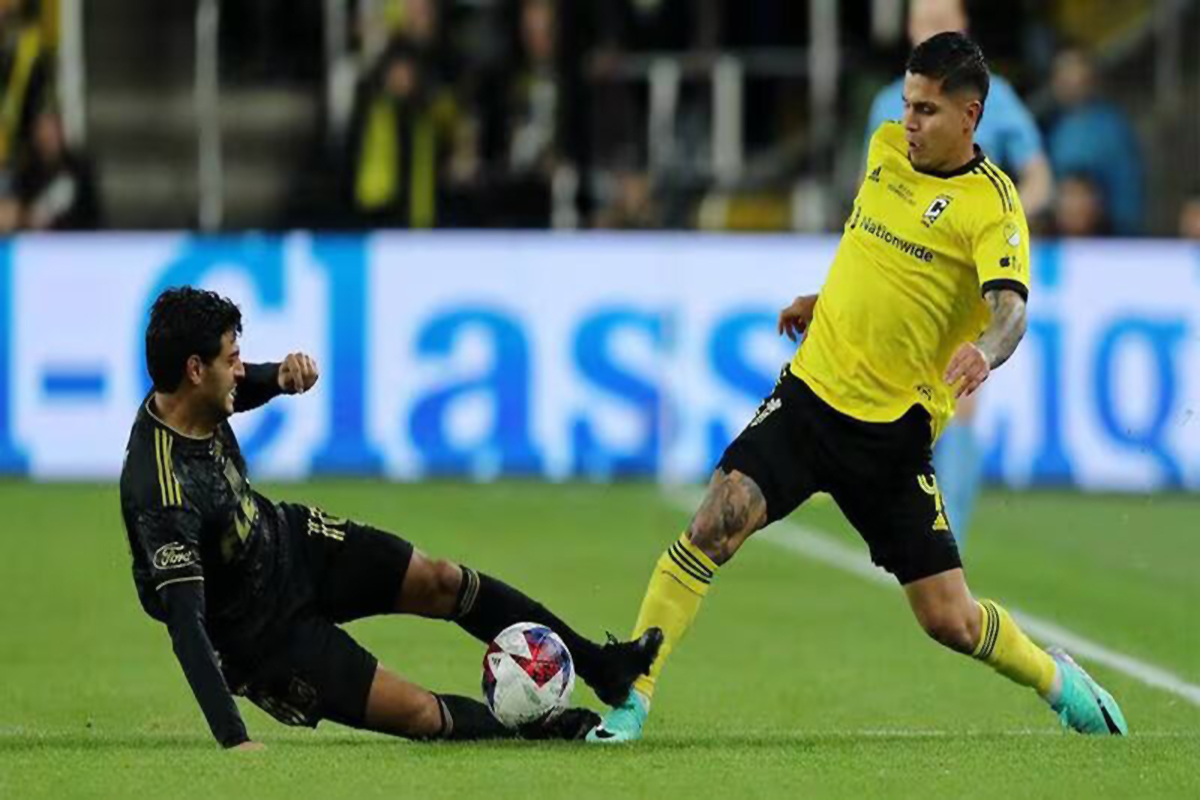 ¡Brutal! Entrada de cárcel de Carlos Vela en Final de la MLS, LAFC vs Columbus