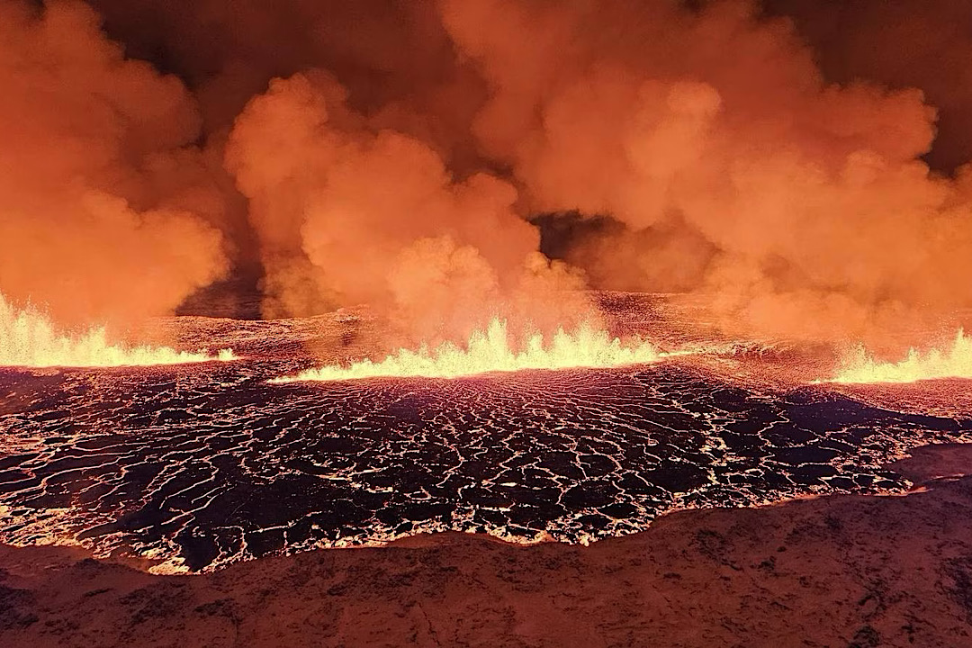 ¡Islandia ‘arde‘! Reikiavik enfrenta erupción volcánica