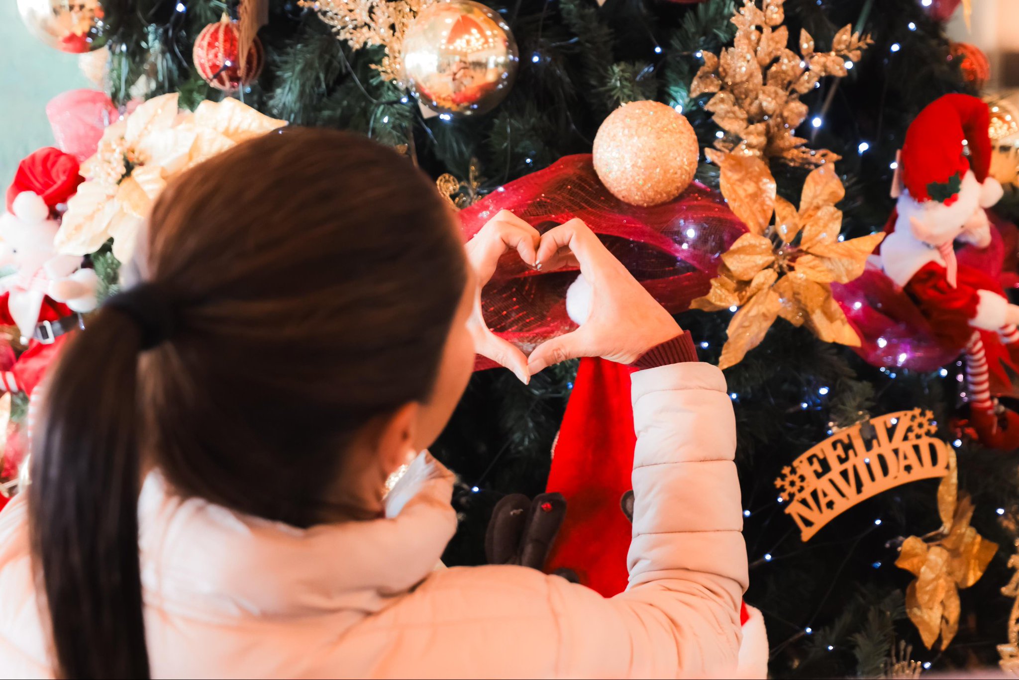 Claudia manda mensaje navideño a las familias mexicanas 