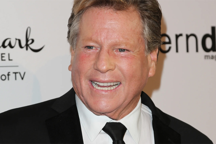 Fallece Ryan O’Neal, estrella de ‘Love Story’, a los 82 años