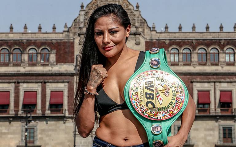 La Barby Juárez se suma a precampaña de Clara Brugada