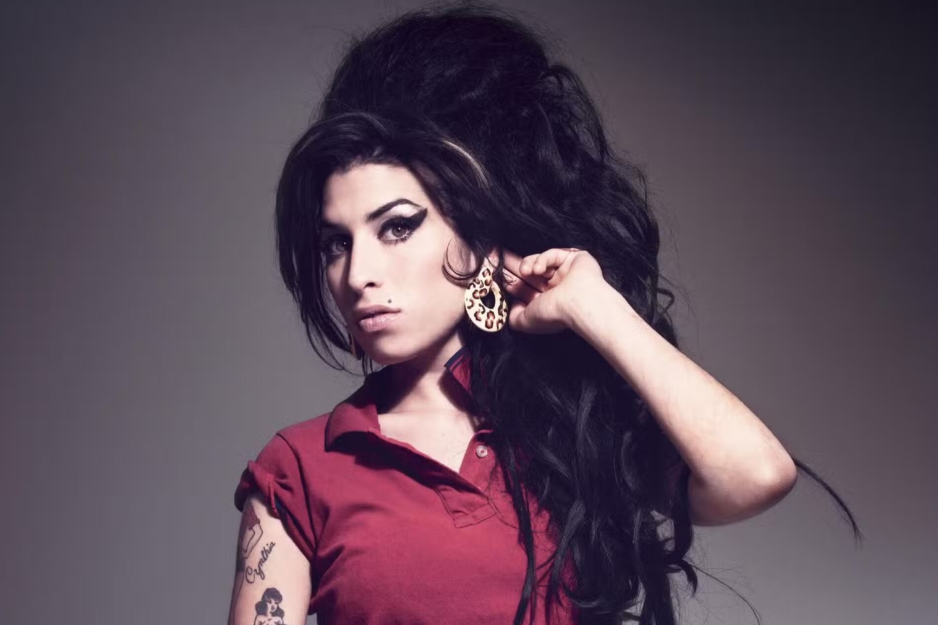 Lanzan primer tráiler de la película biográfica de Amy Winehouse