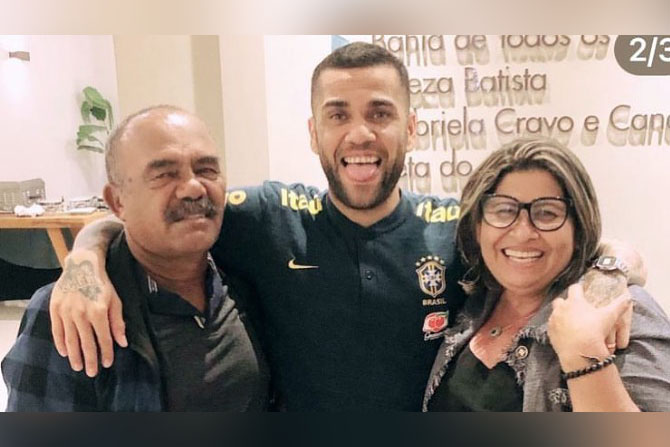 Revela mamá de Dani Alves identidad de presunta víctima