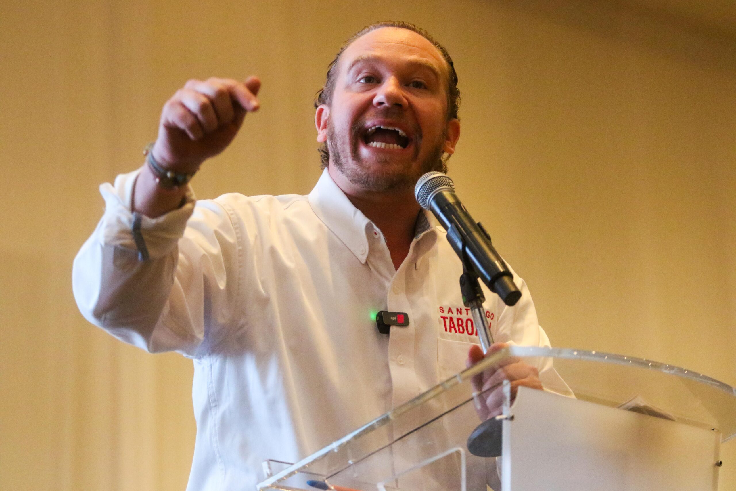 Taboada incrimina al gobierno de generar discursos de odio contra personas trans