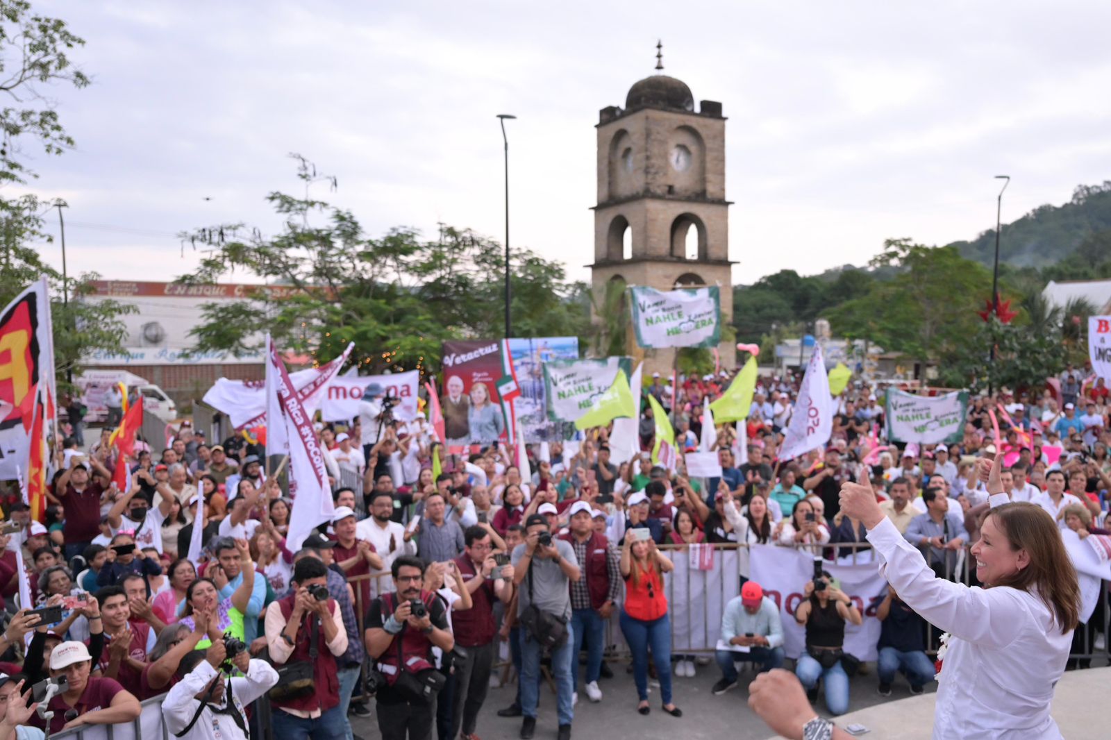 La huasteca da gran recibimiento a Rocío