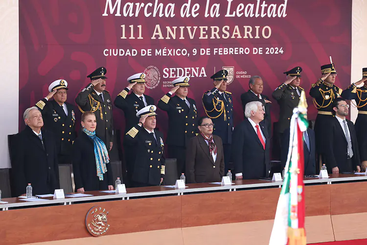 El general agradeció la confianza a AMLO en la ceremonia del 111 aniversario de la Marcha de la Lealtad