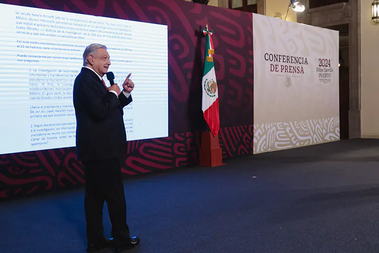 AMLO justifica la difusión de datos personales de la periodista del NYT, la libertad es más importante, dice