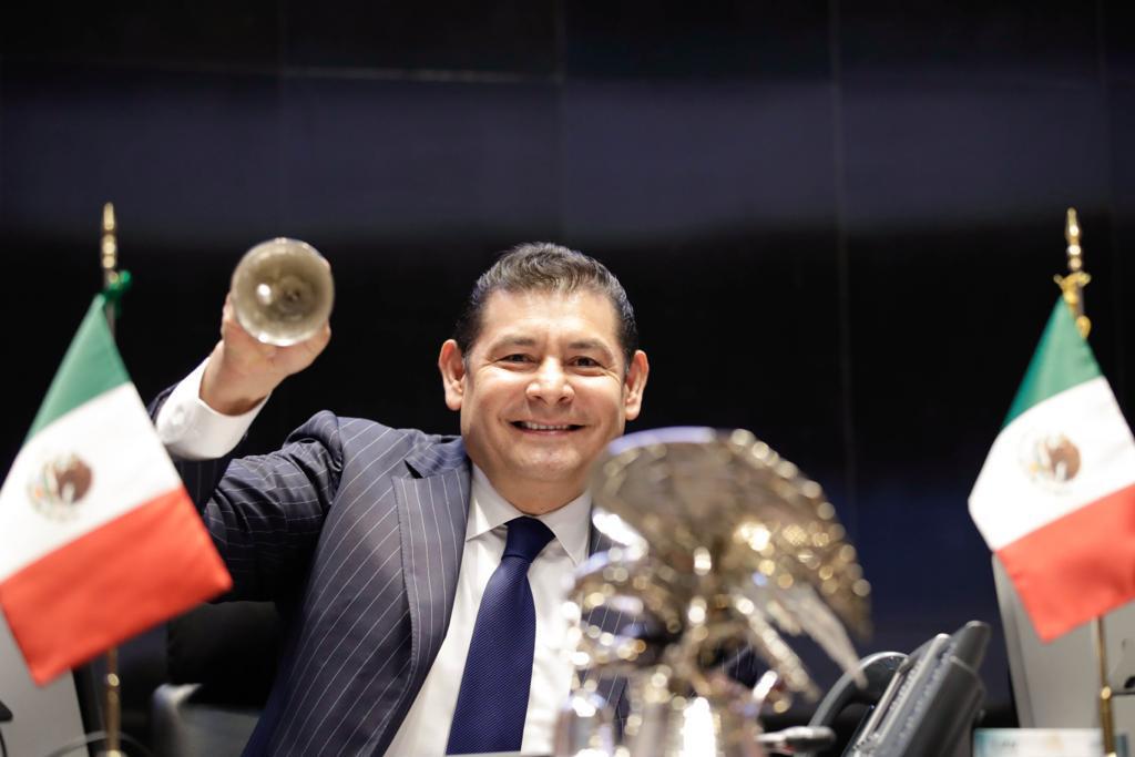 El senador de Morena por Puebla, Alejandro Armenta informó que será esta semana cuando se separe del cargo que le ha permitido el impulso de iniciativas a favor del pueblo.