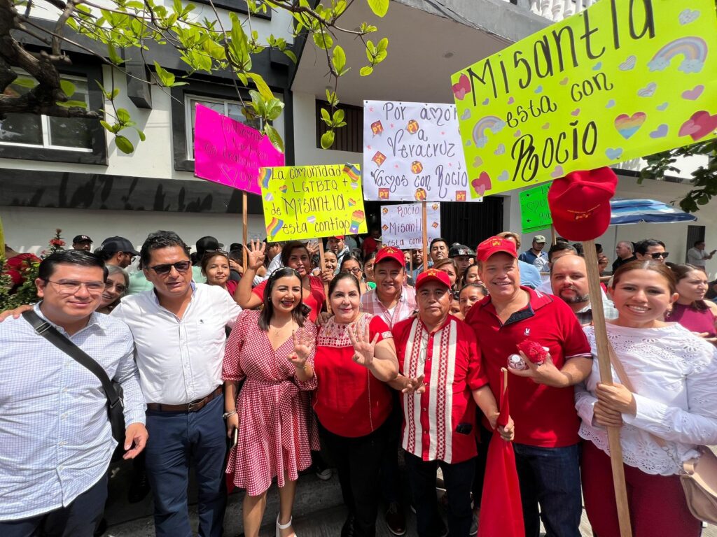 Claudia Tello: Sheimbaum y Nahle, la mejor apuesta Con Claudia Sheinbaum como presidenta y Rocío Nahle en el estado de Veracruz podremos conformar una verdadera continuidad.