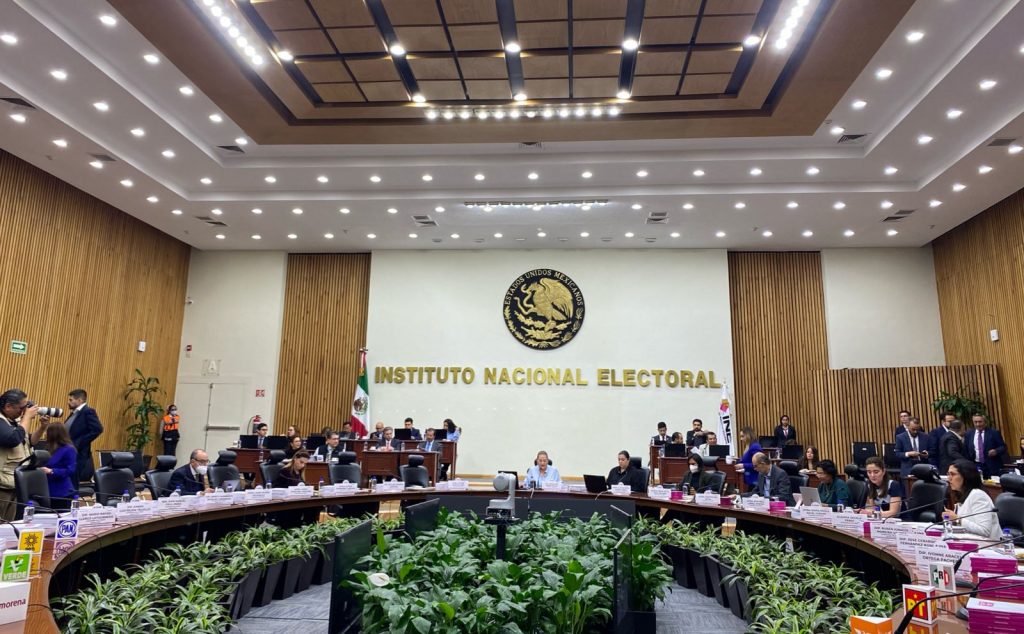 INE seleccionará preguntas ciudadanas para primer debate presidencial